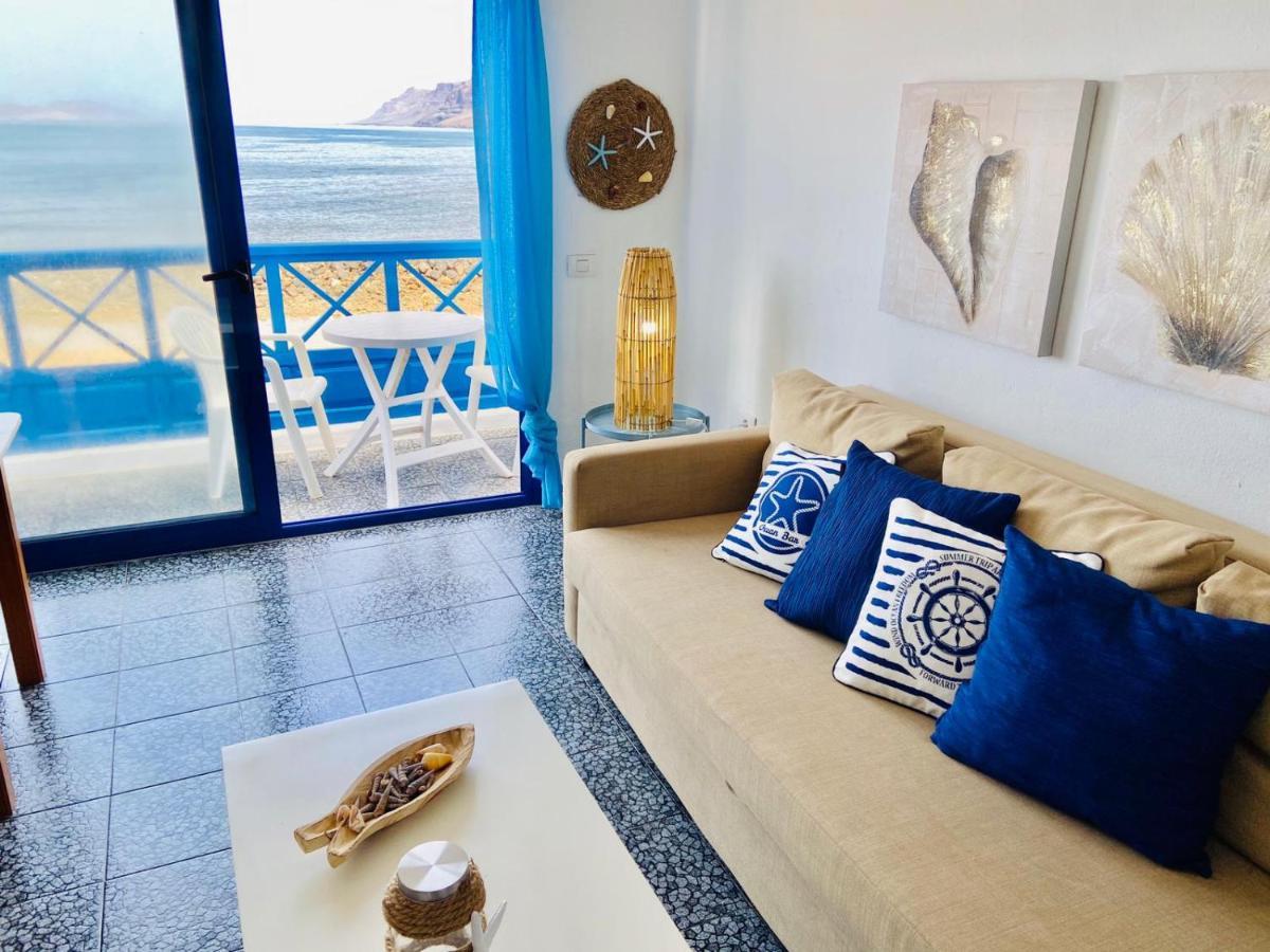 Mirador Del Risco De Famara Apartment Luaran gambar