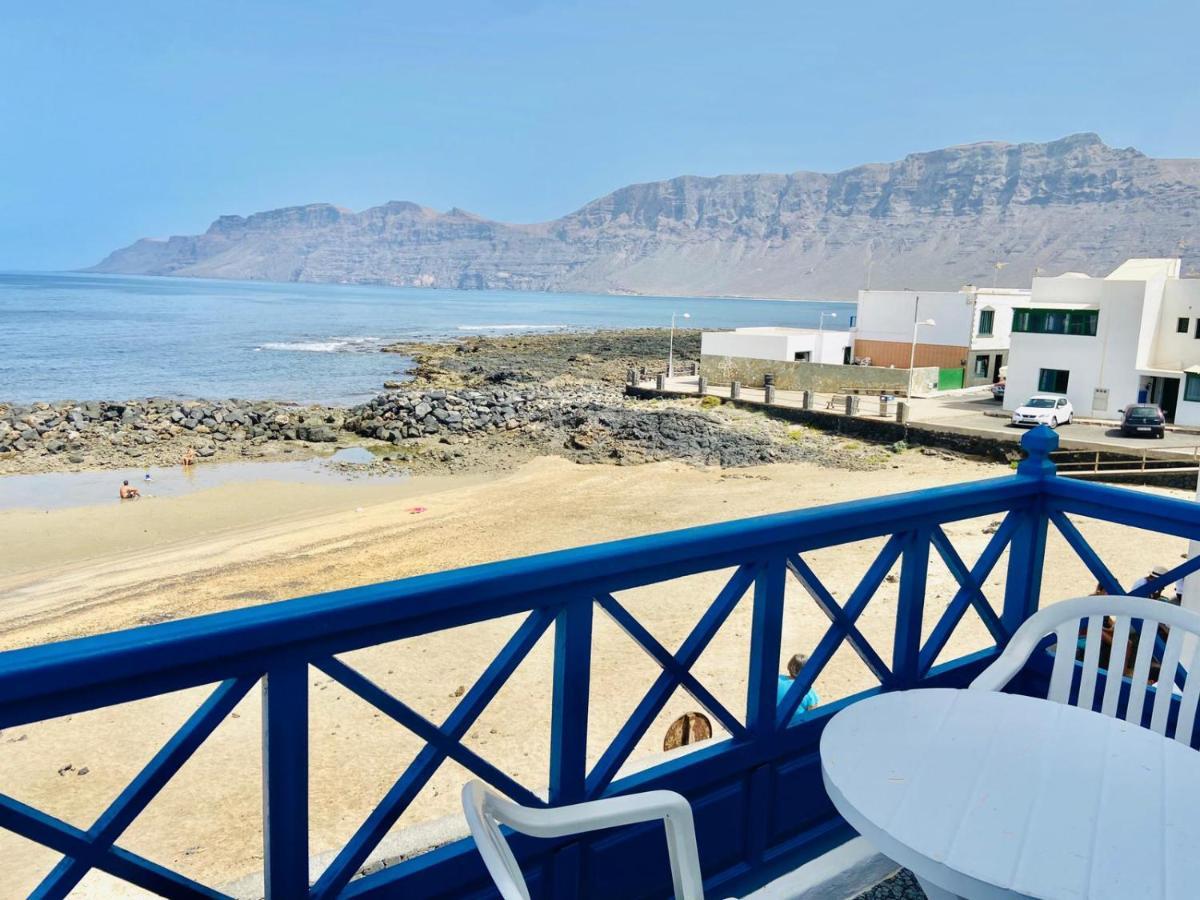 Mirador Del Risco De Famara Apartment Luaran gambar
