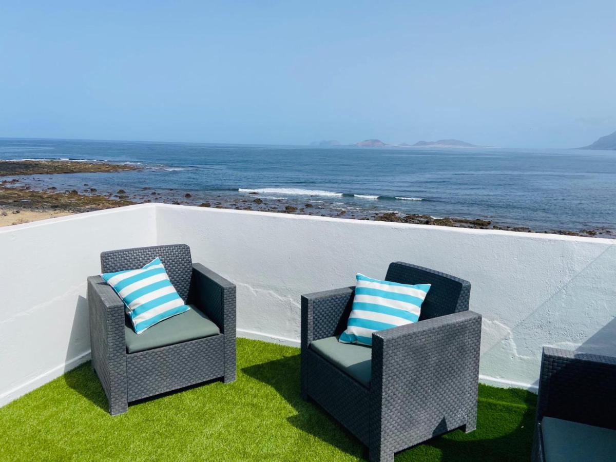 Mirador Del Risco De Famara Apartment Luaran gambar